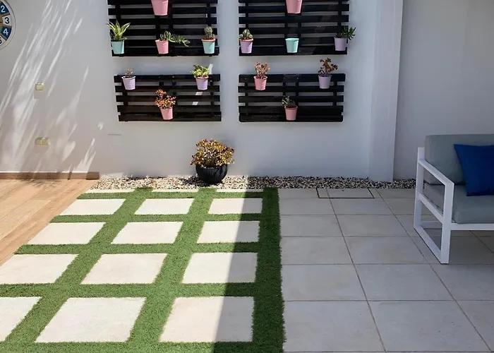Sabbia Suites Villa Georgia